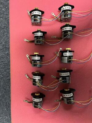 PN:451261010401 / M2703-60004 موتور پله‌ای ضبط کننده مانیتور جنین فیلیپس آوالون FM20 / FM30